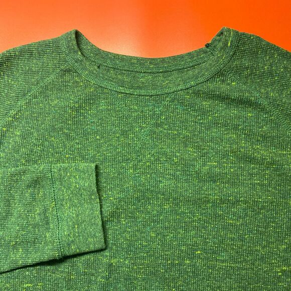 Basic Editions Men's Large Long Sleeve Pullover Green Terminal T Shirt‎ - Picture 1 of 5